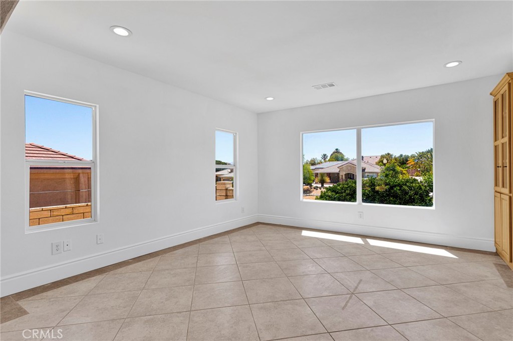 16245 Ridge View Drive Property Photo 16