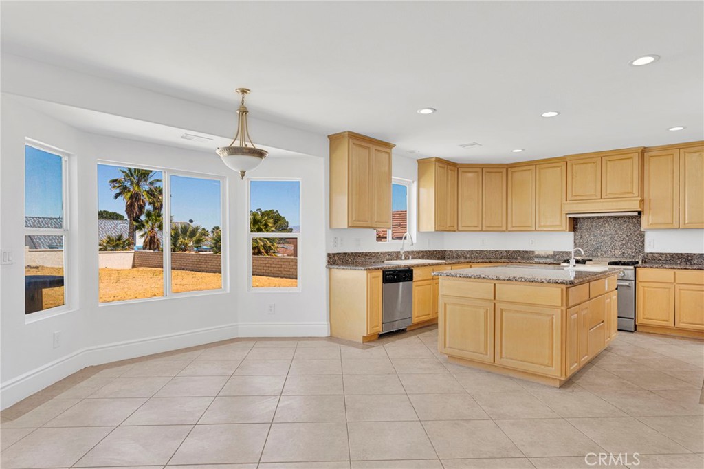 16245 Ridge View Drive Property Photo 23