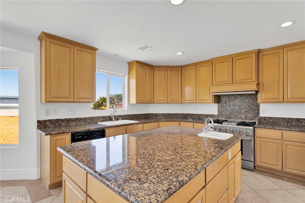 16245 Ridge View Drive Property Photo 28