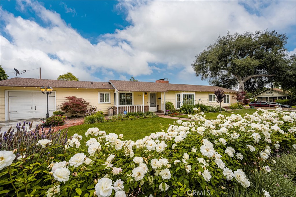 1706 Berkeley Property Photo 4