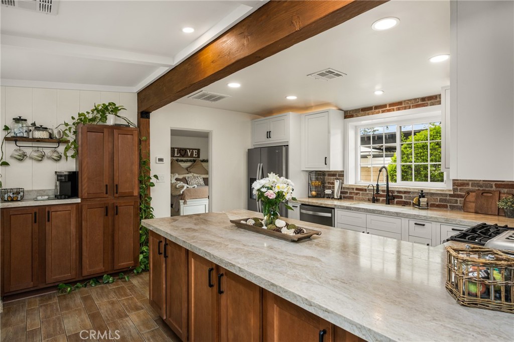 1706 Berkeley Property Photo 16