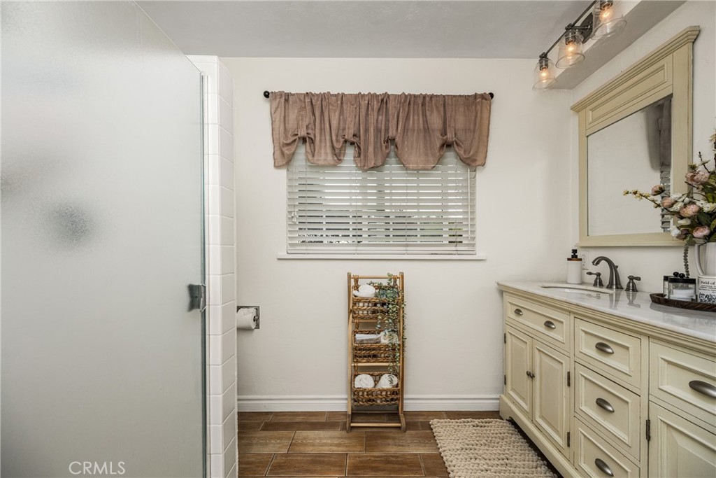 1706 Berkeley Property Photo 36