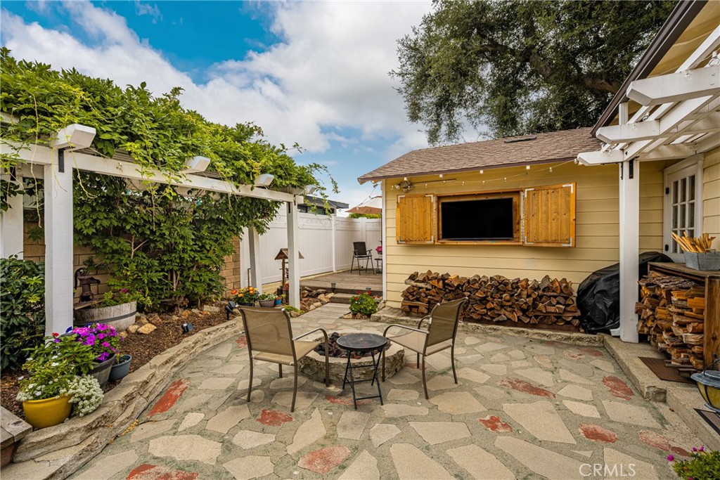 1706 Berkeley Property Photo 45
