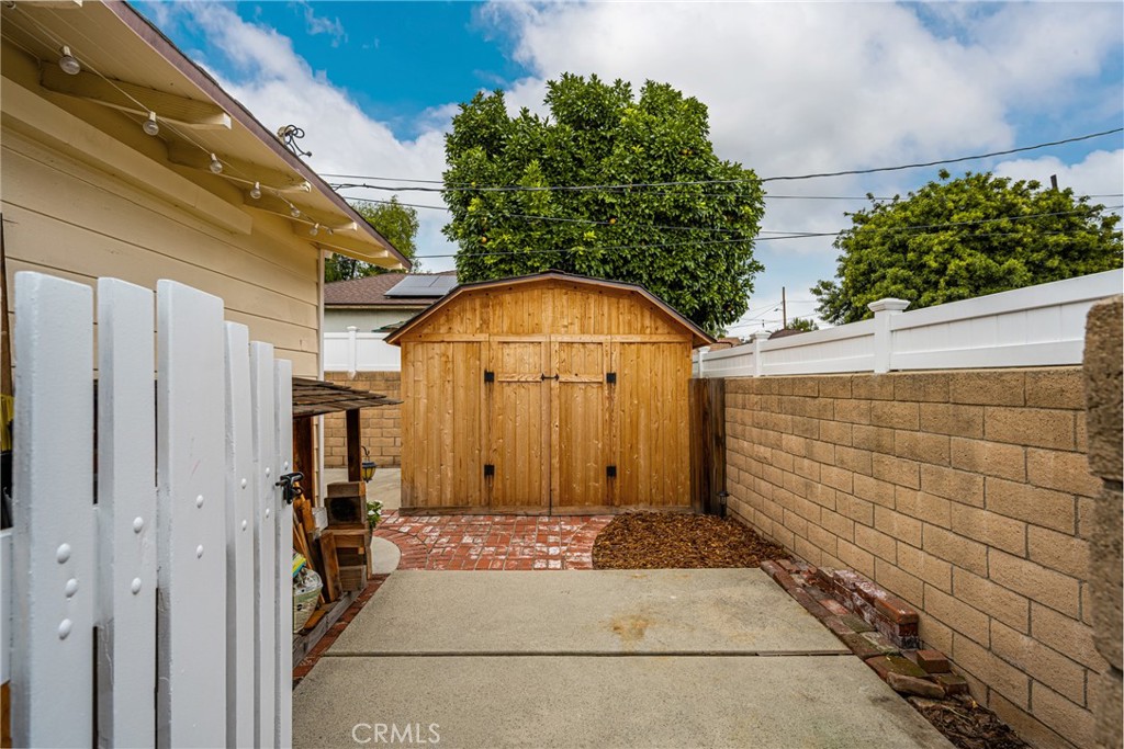 1706 Berkeley Property Photo 50