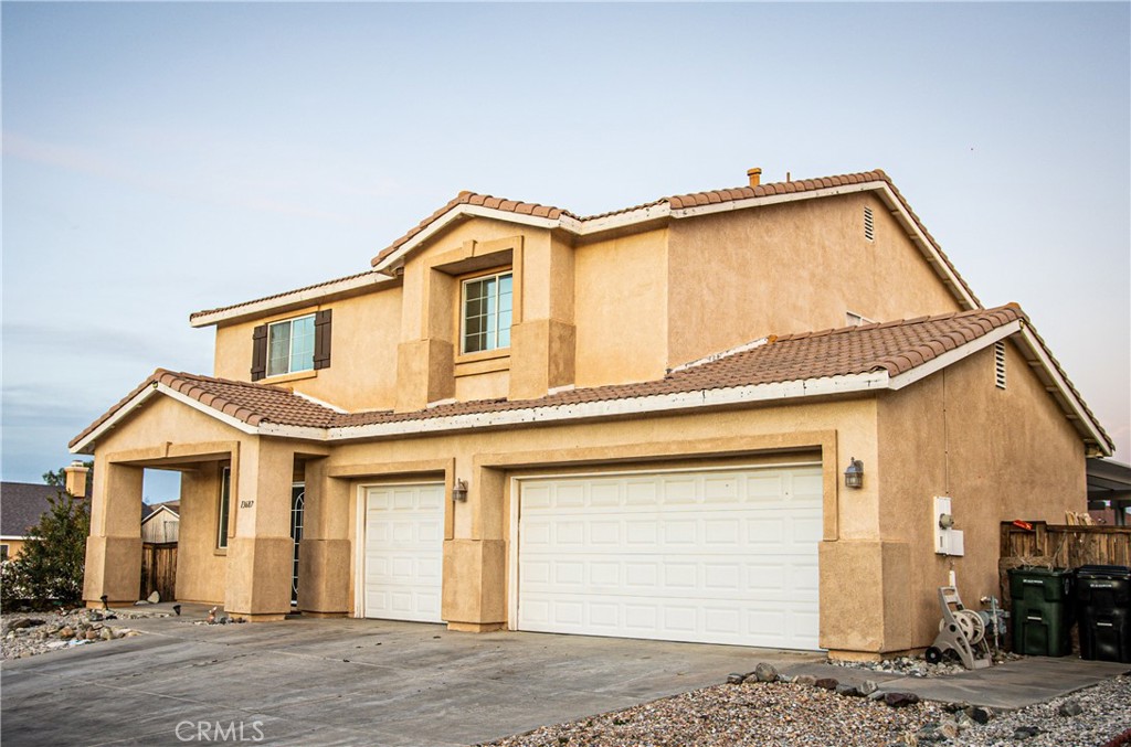 13687 Dellwood Property Photo 3