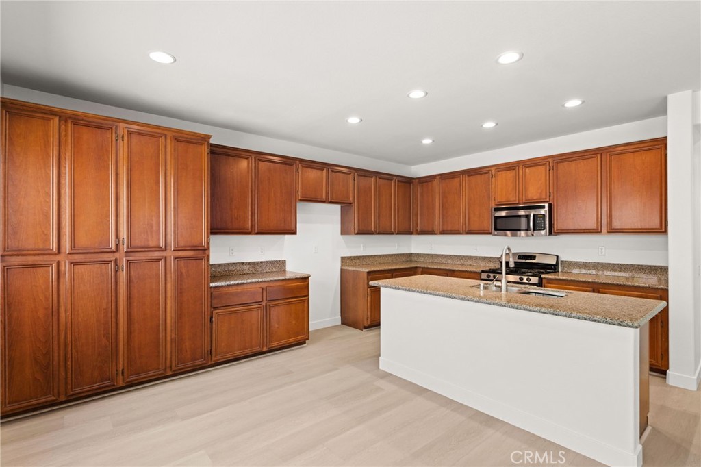 3900 Obsidian Property Photo 13