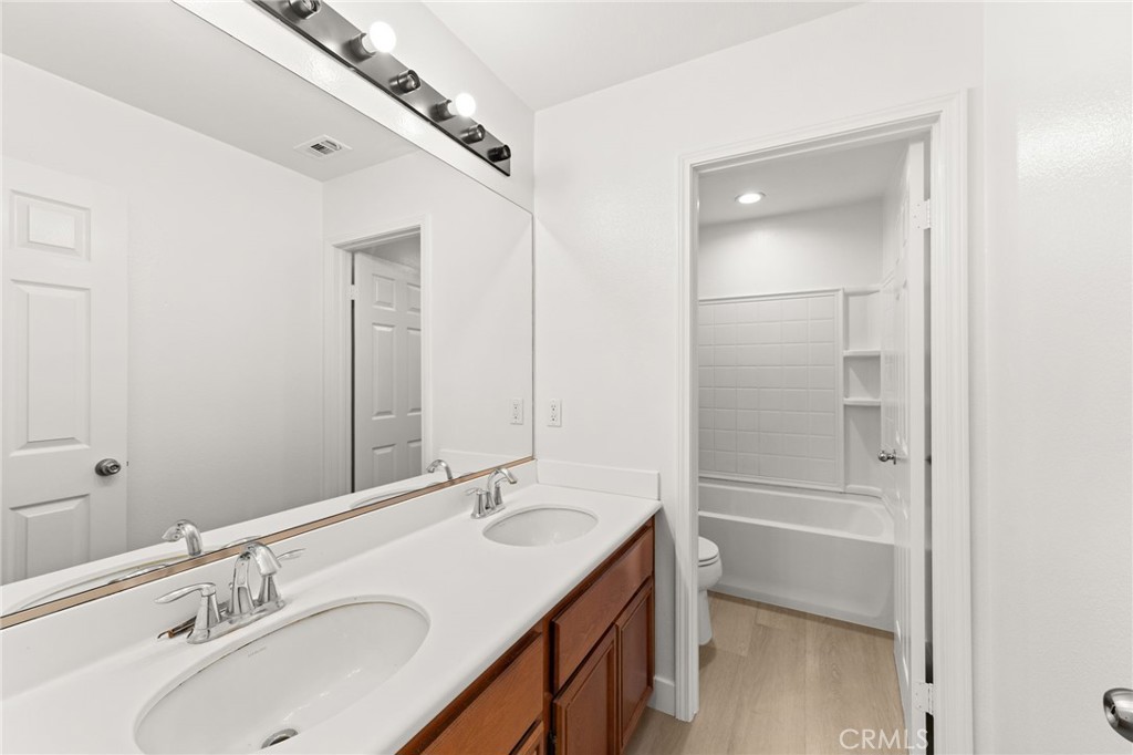 3900 Obsidian Property Photo 27