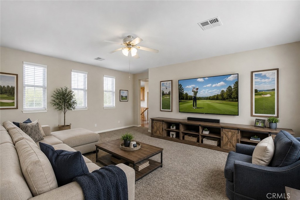 25050 Cliffrose Property Photo 4