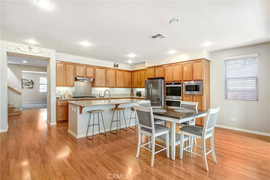 25050 Cliffrose Property Photo 16