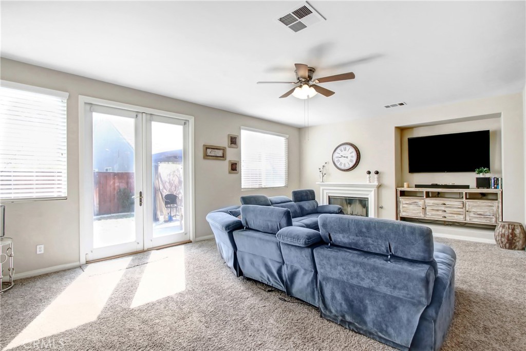 25050 Cliffrose Property Photo 20
