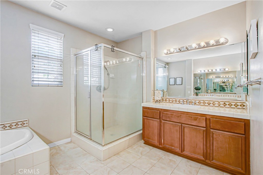 25050 Cliffrose Property Photo 27
