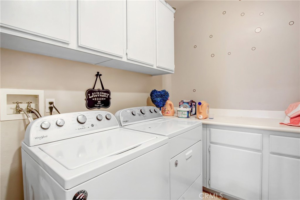 25050 Cliffrose Property Photo 31