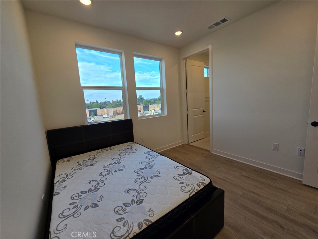 4222 Marigold Property Photo 17