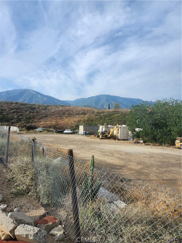 10 Kendall Property Photo 7