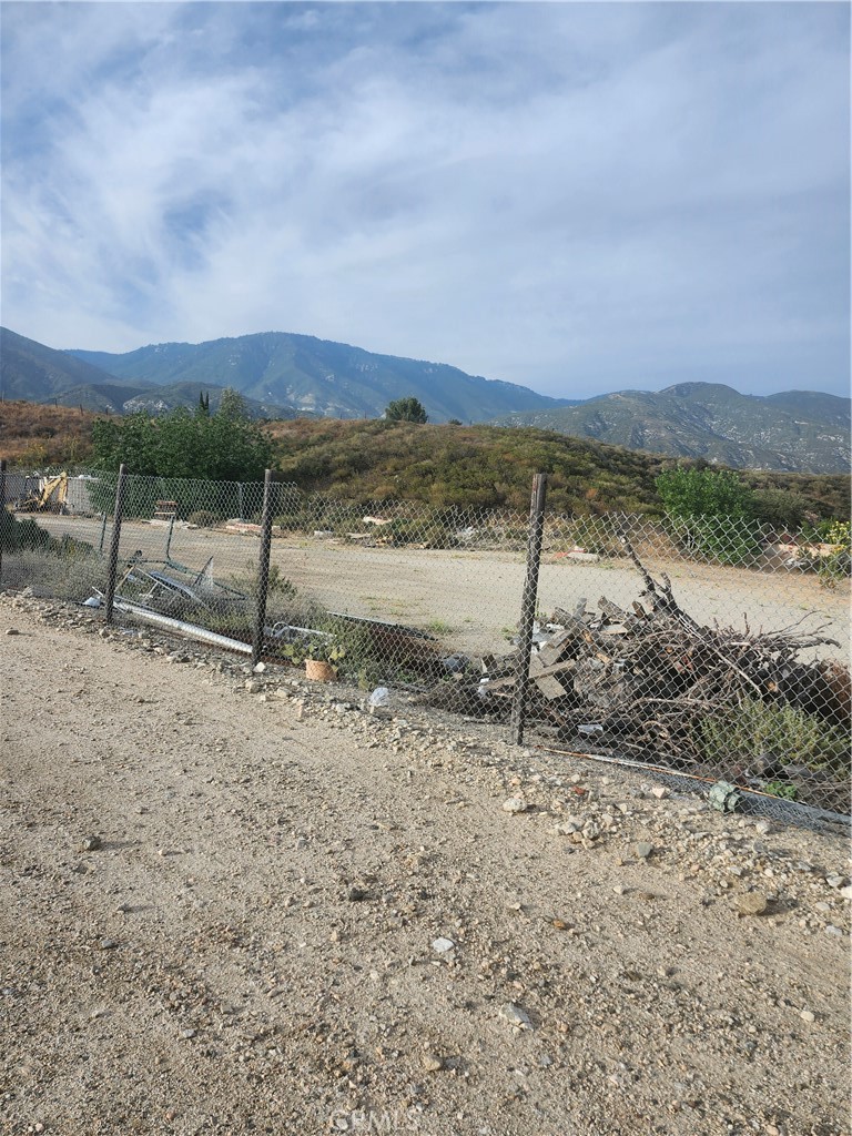 10 Kendall Property Photo 8