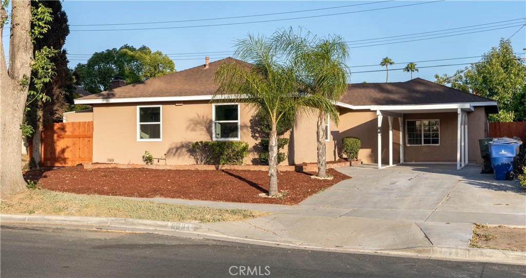 8584 Camelia Property Photo 2