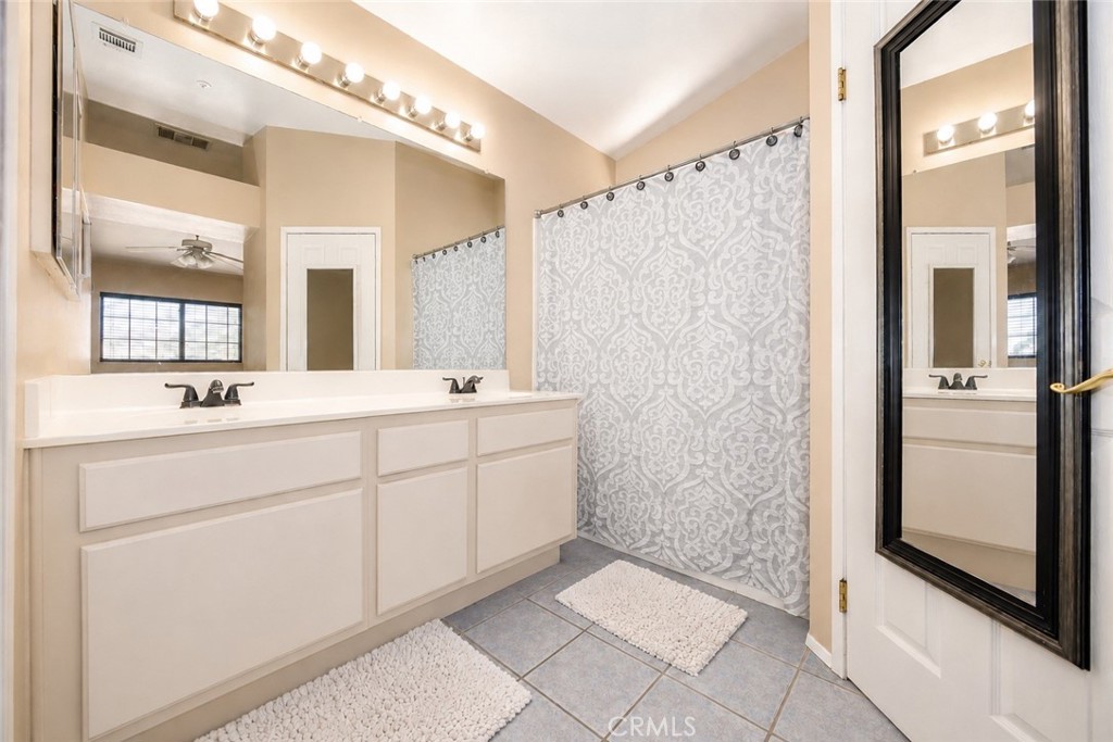 7560 Seine Property Photo 22