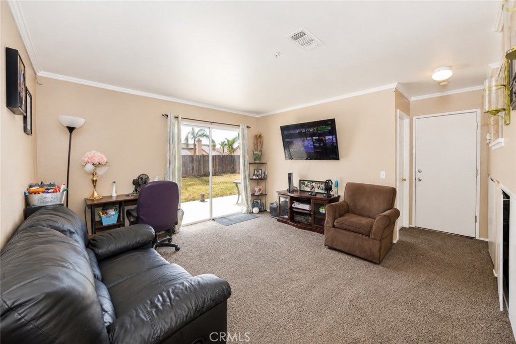 7560 Seine Property Photo 29
