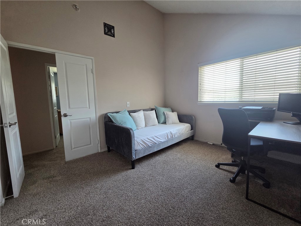 2632 S Augusta Avenue Property Photo 13