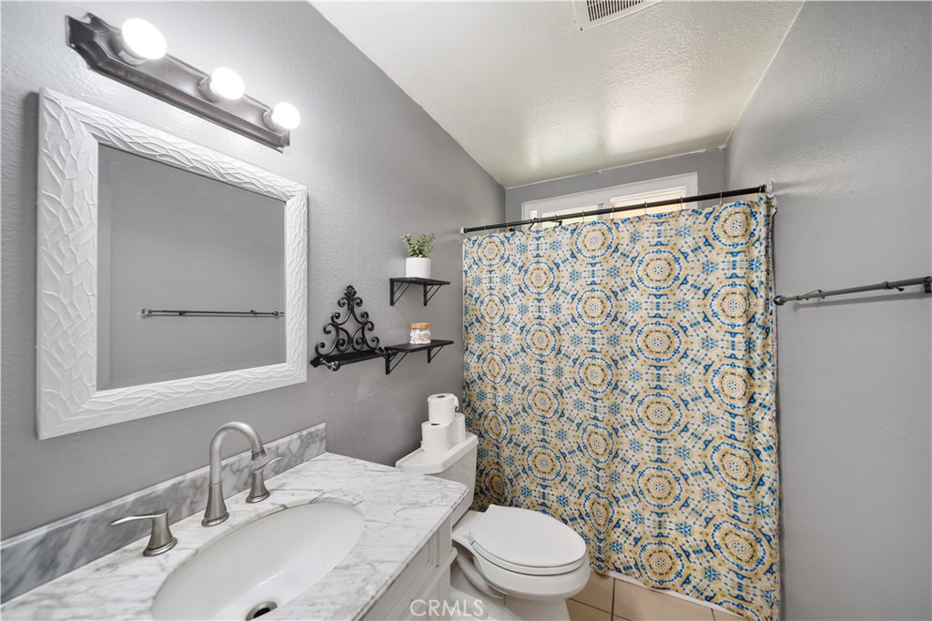 7602 Montrose Avenue Property Photo 10