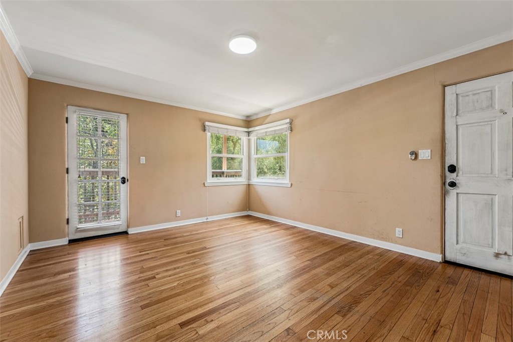 8248 Mannix Property Photo 8
