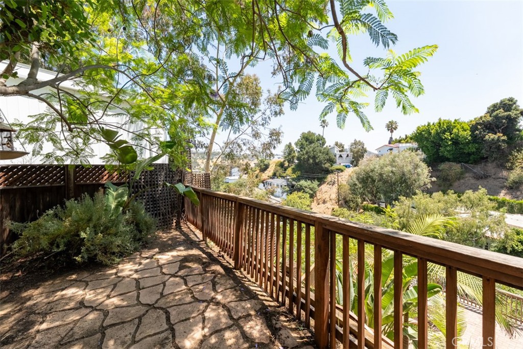 8248 Mannix Property Photo 18