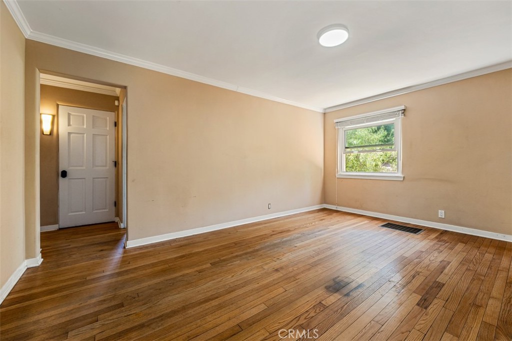 8248 Mannix Property Photo 22