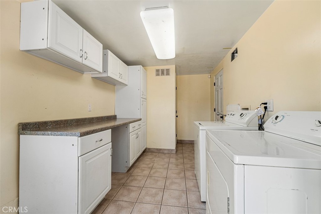8248 Mannix Property Photo 37