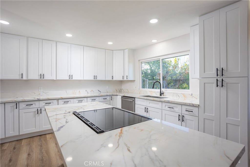 44750 Adobe Drive Property Photo 14