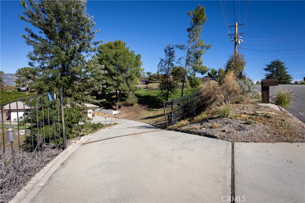 44750 Adobe Drive Property Photo 41