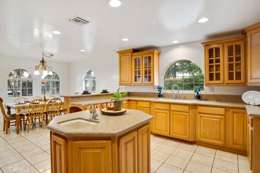 5323 Cogswell Property Photo 12
