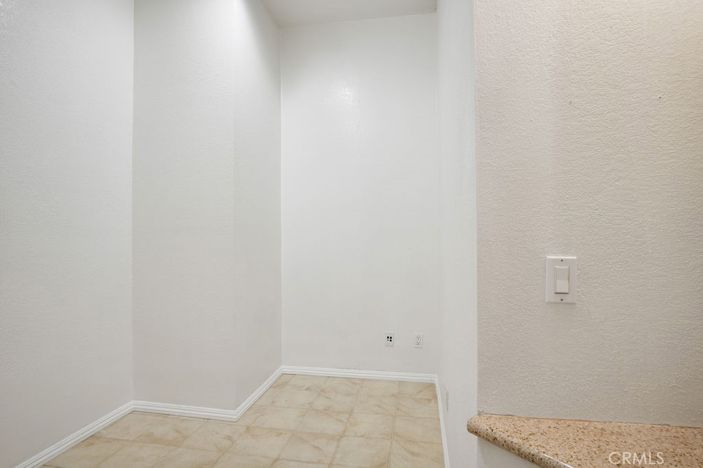 5323 Cogswell Property Photo 27