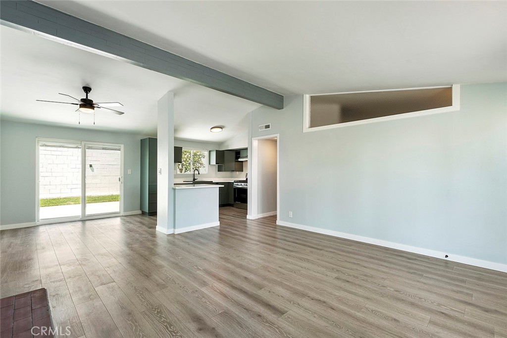5446 Granada Street Property Photo 9