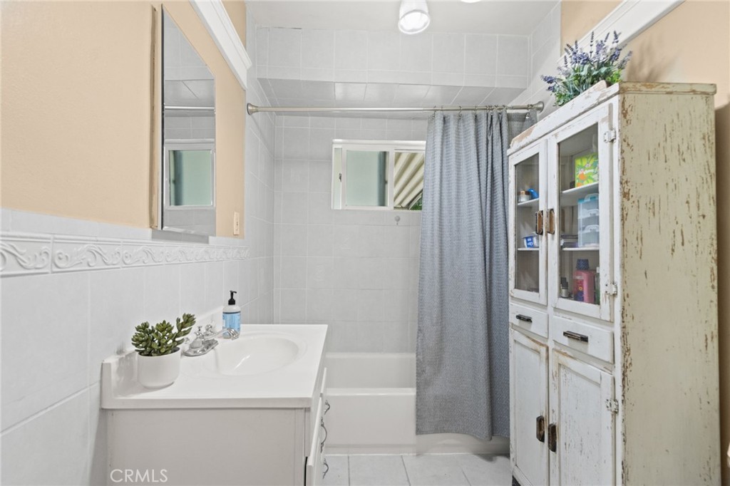 3658 Hoover Street Property Photo 20