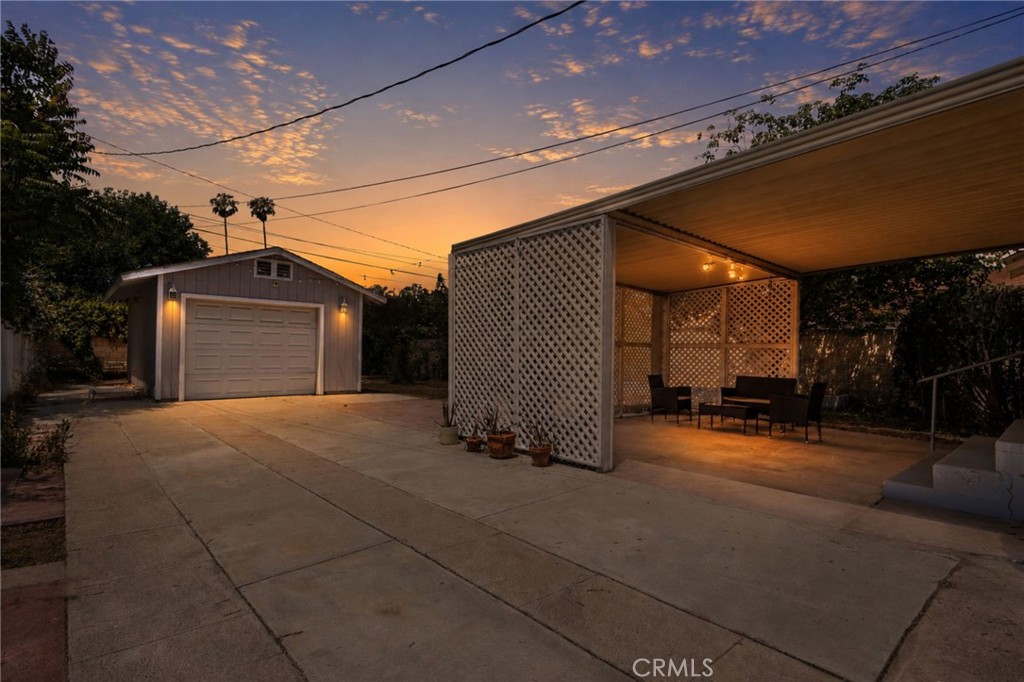 3658 Hoover Street Property Photo 26