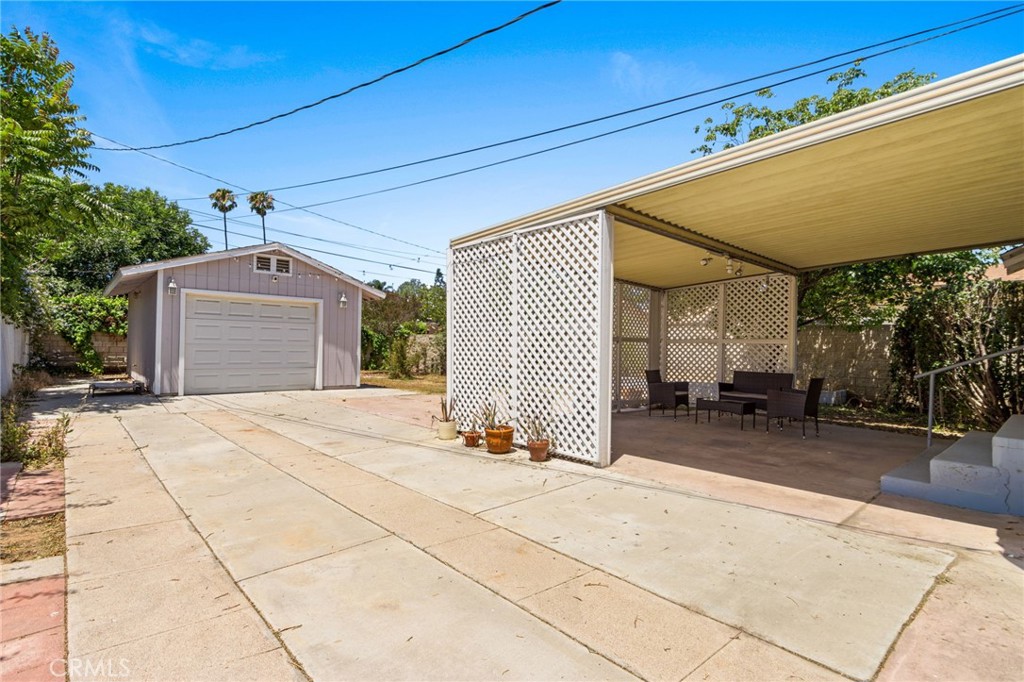 3658 Hoover Street Property Photo 27