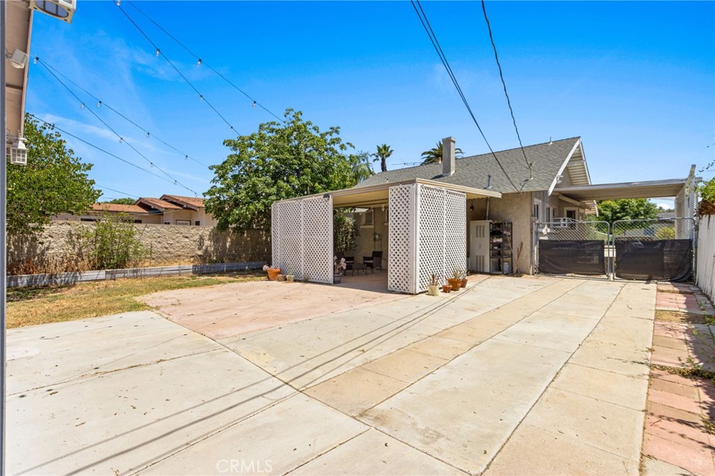 3658 Hoover Street Property Photo 29