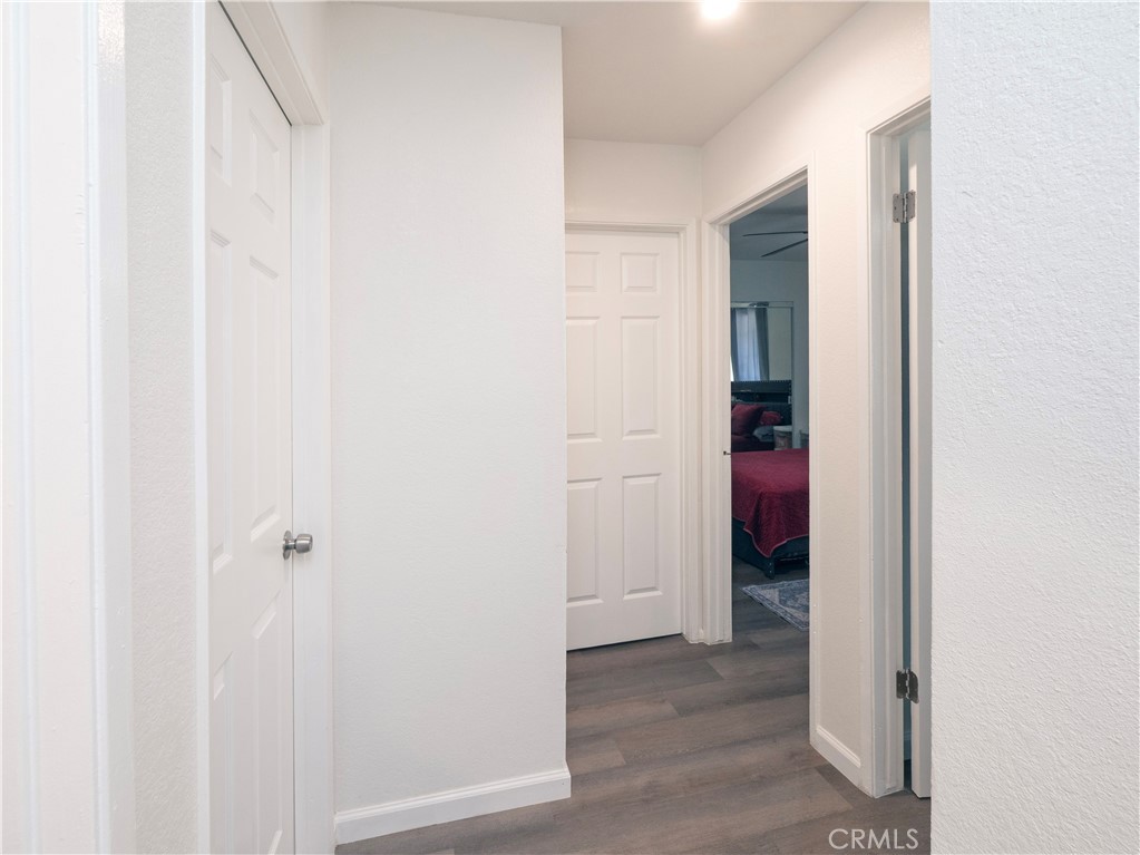 10707 Redwood Property Photo 11