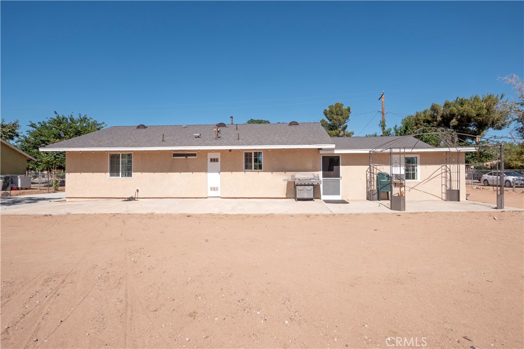 10707 Redwood Property Photo 22