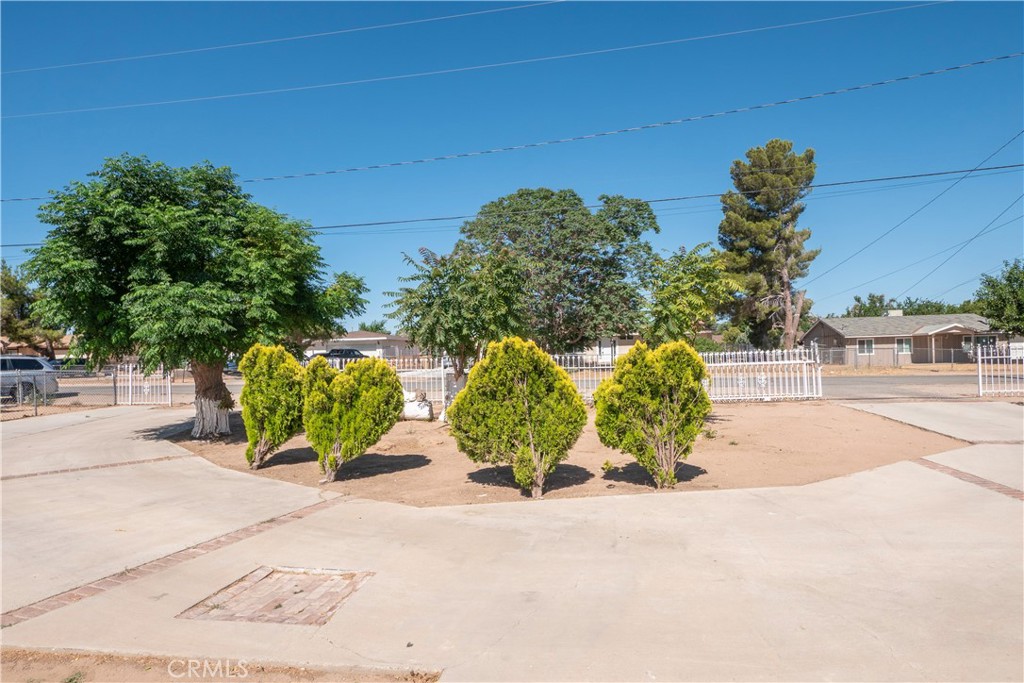 10707 Redwood Property Photo 26