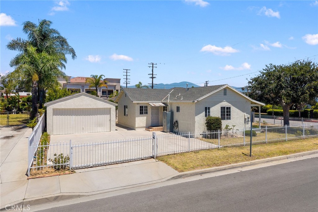 3943 Rio Hondo Property Photo 24