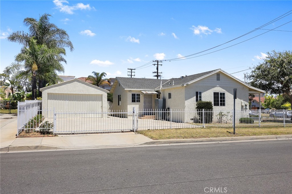 3943 Rio Hondo Property Photo 32