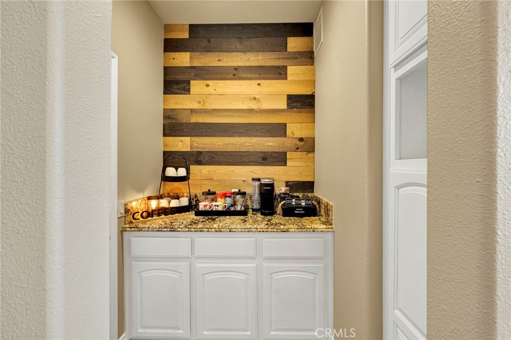 7381 Cygnet Road Property Photo 14