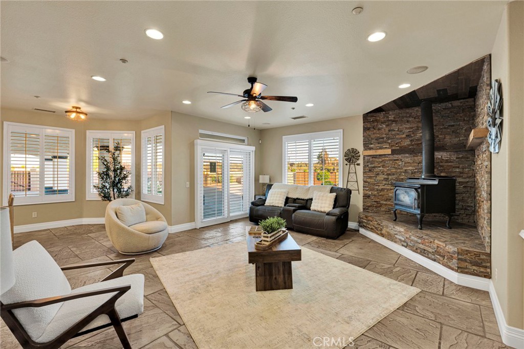 7381 Cygnet Road Property Photo 23