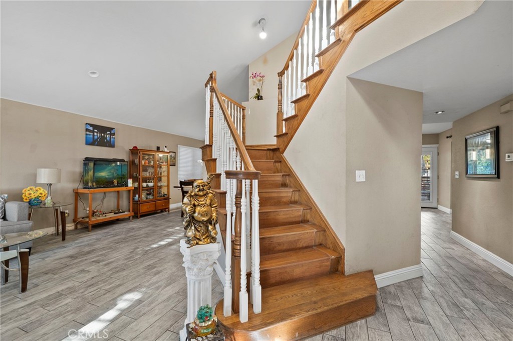 10897 Ring Property Photo 4