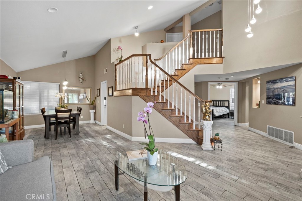 10897 Ring Property Photo 6