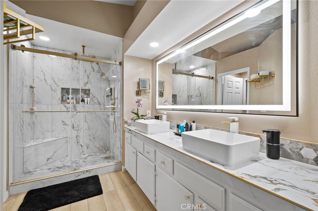 10897 Ring Property Photo 17
