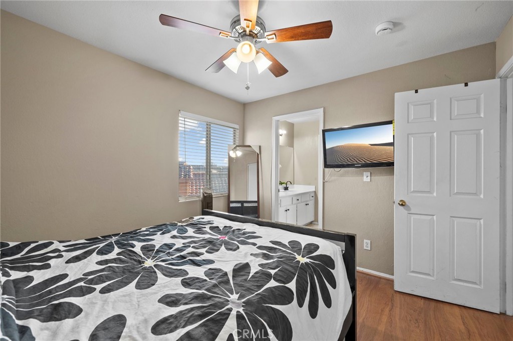 10897 Ring Property Photo 24