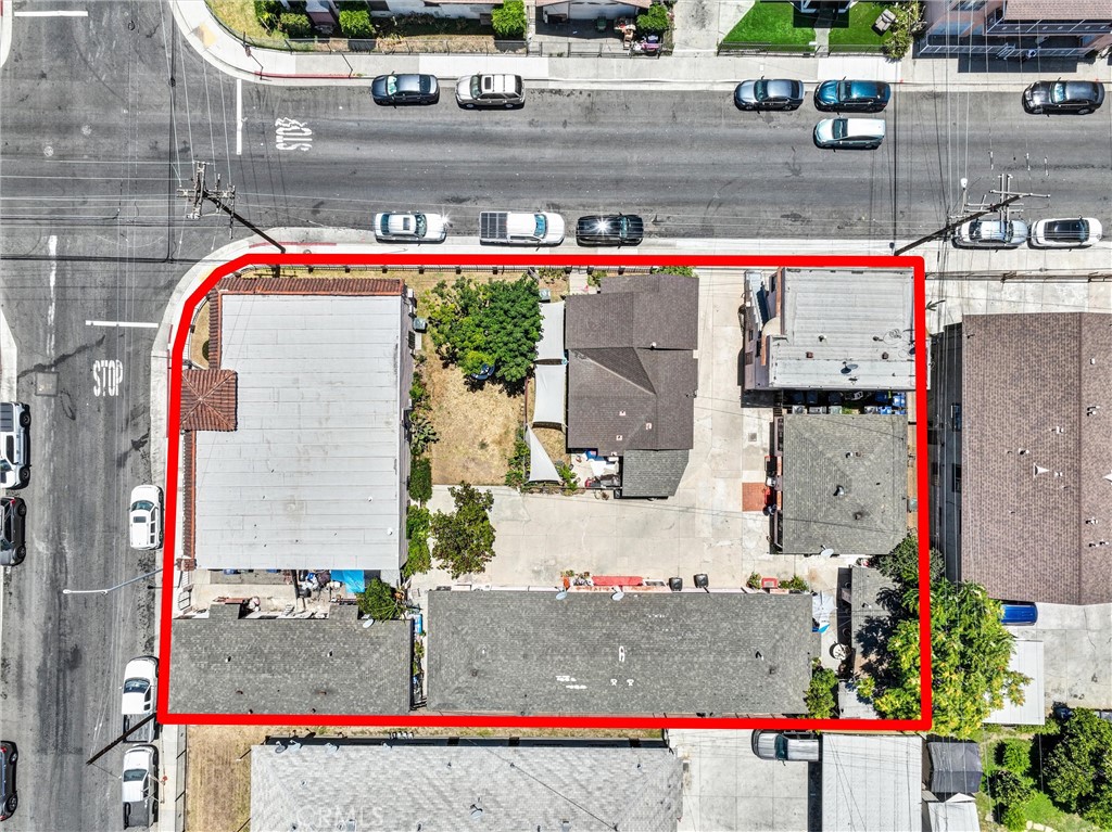 4761 Hubbard Property Photo 1