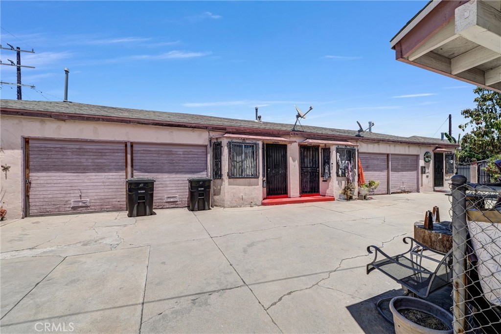 4761 Hubbard Property Photo 38